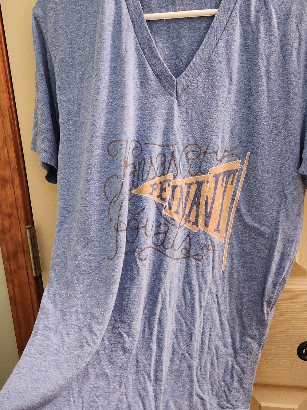 Kansas City Royals Pennant Vneck Tshirt Unosex Sz M